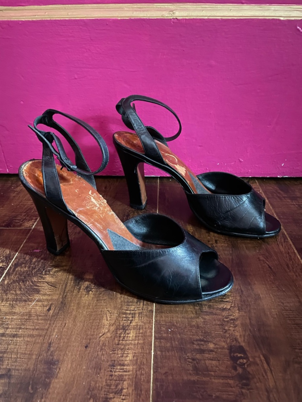 Vtg 1950’s Black leather Open-Toe Ankle-Strap Bettie Page High Heels Women 8.5 - Picture 2 of 8